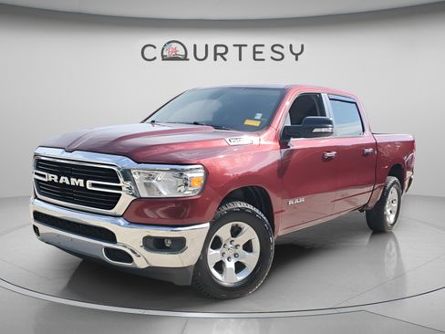 Used 2020 RAM 1500 Big Horn AWD/4WD image 1