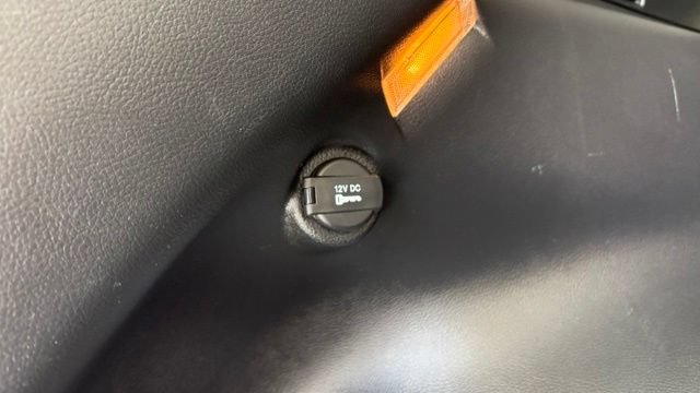 Used 2020 Jeep Compass Latitude FWD image 5