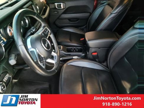 Used 2021 Jeep Gladiator Overland w/ Popular Equipment Package image 14