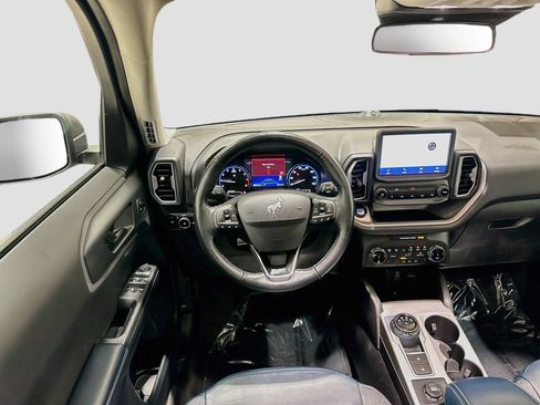 Used 2023 Ford Bronco Sport Outer Banks w/ Tech Package AWD/4WD image 22