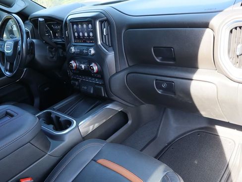 Used 2022 GMC Sierra 2500 AT4 w/ AT4 Premium Plus Package image 32