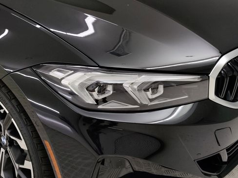 Used 2025 BMW 330i Sedan w/ Convenience Package image 9