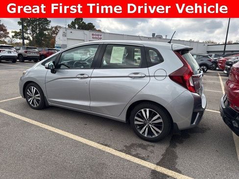 Used 2017 Honda Fit EX image 6