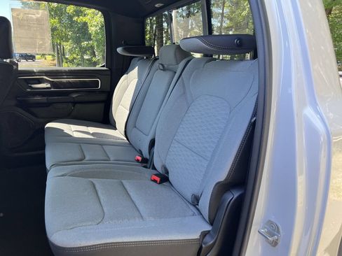 Certified 2025 RAM 1500 Big Horn AWD/4WD image 17