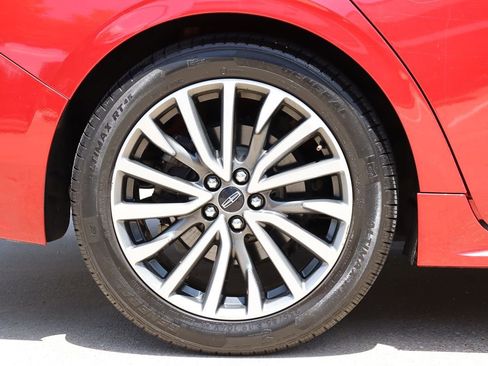 Used 2020 Lincoln Continental w/ Premium Package image 48