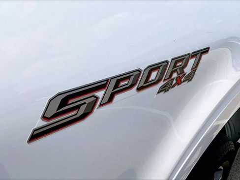 Used 2023 Ford F150 XLT AWD/4WD image 10