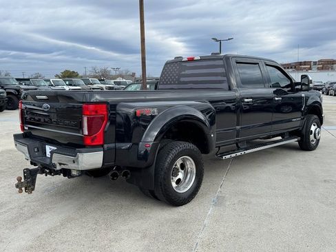 Used 2020 Ford F350 XLT w/ XLT Premium Package image 8