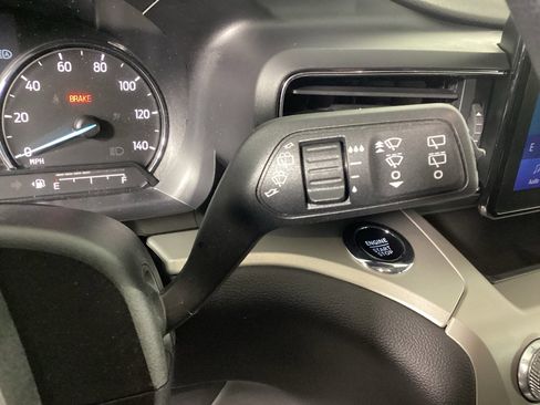 Used 2023 Ford Explorer XLT w/ Equipment Group 202A image 25