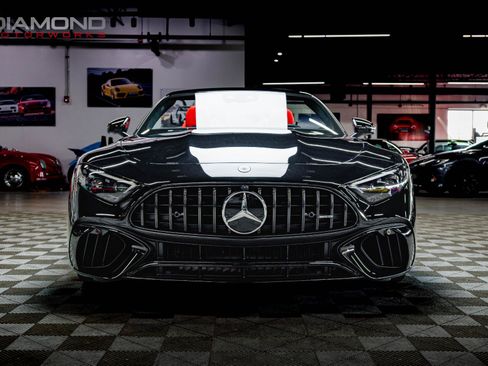 Used 2022 Mercedes-Benz SL 55 AMG 4MATIC image 34