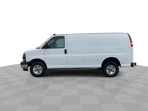 Certified 2023 GMC Savana 2500 w/ Driver Convenience Package image 5