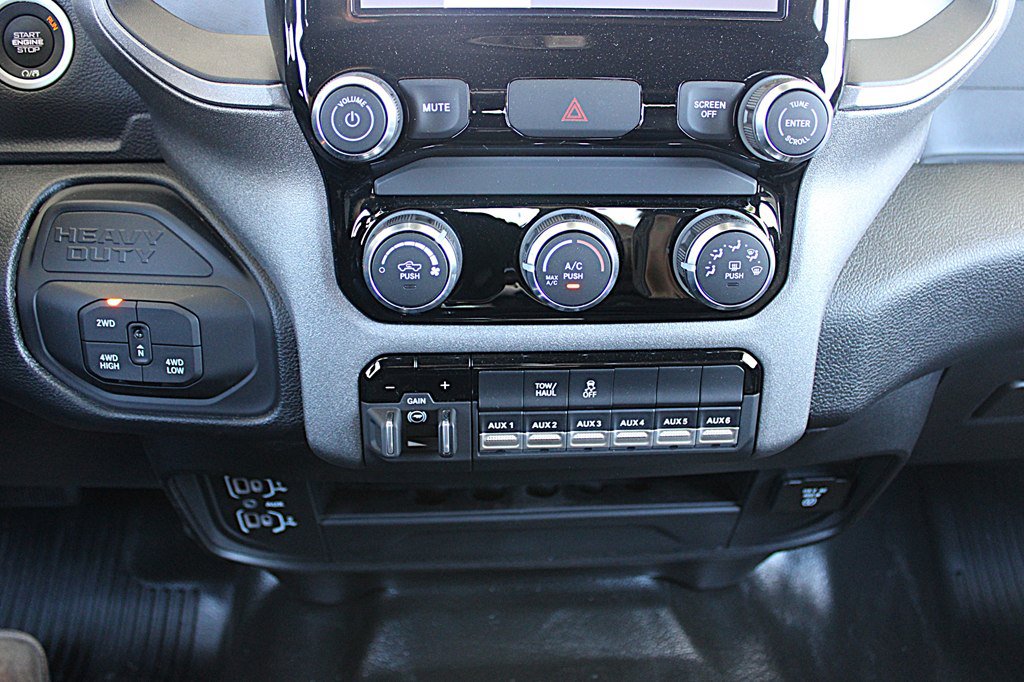 Used 2026 RAM 3500 Tradesman w/ Chrome Appearance Group A AWD/4WD image 23
