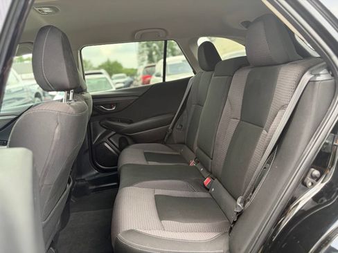 Used 2023 Subaru Outback Premium AWD/4WD image 12