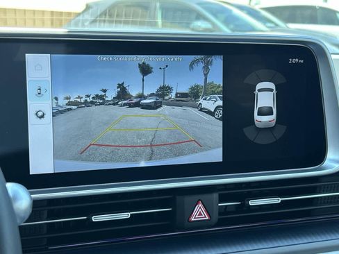 Used 2025 Hyundai Ioniq 6 SEL image 17