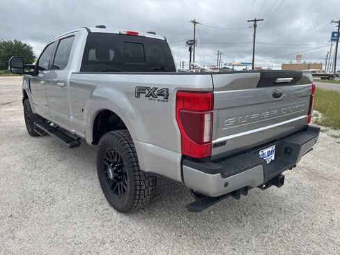 Used 2020 Ford F250 Lariat AWD/4WD image 4