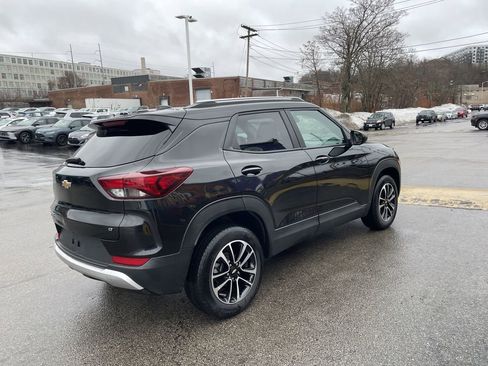 Used 2025 Chevrolet TrailBlazer LT image 8