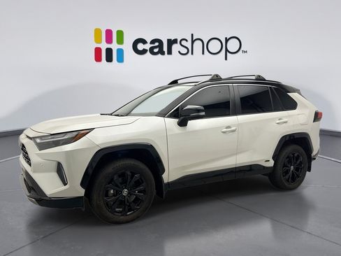 Used 2022 Toyota RAV4 XSE AWD/4WD image 1
