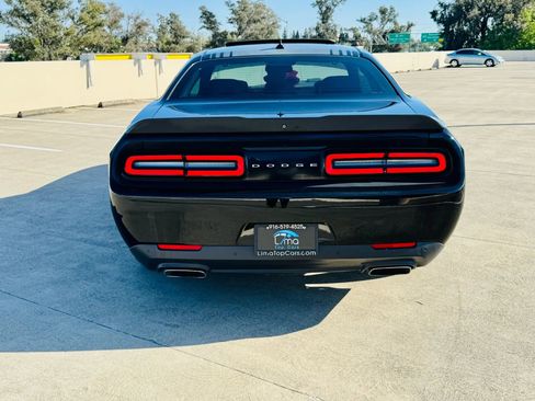 Used 2016 Dodge Challenger R/T Plus image 15