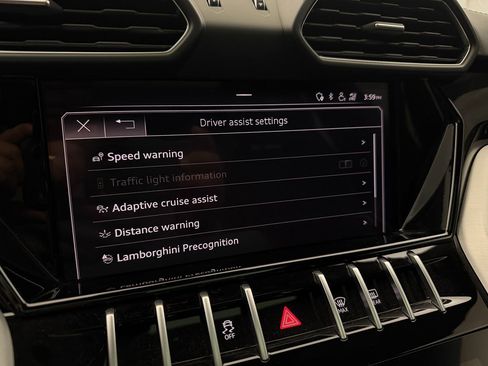 Used 2021 Lamborghini Urus image 30