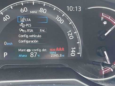 Used 2023 Toyota RAV4 LE AWD/4WD image 28