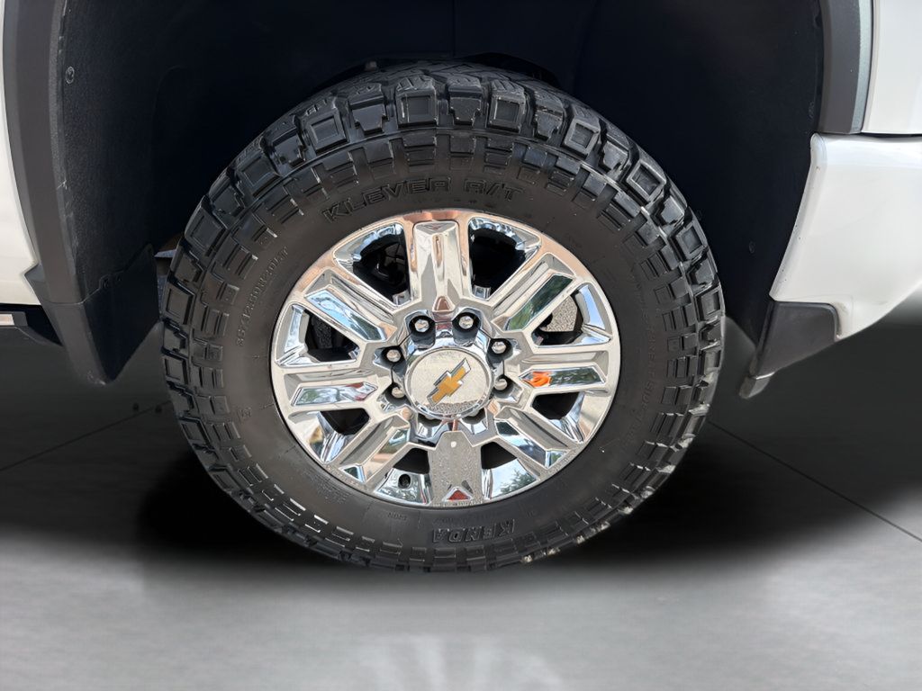 Used 2024 Chevrolet Silverado 2500 High Country w/ High Country Premium Package AWD/4WD image 21