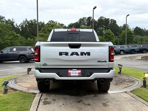 New 2026 RAM 1500 Express AWD/4WD image 6