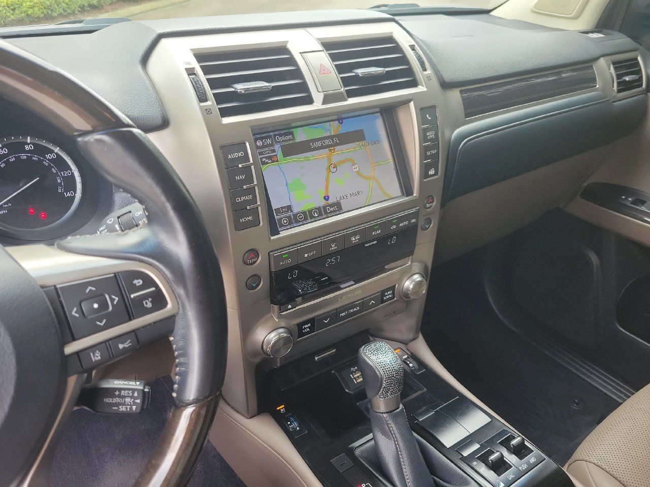 Used 2021 Lexus GX 460 Premium w/ Premium Package AWD/4WD image 22