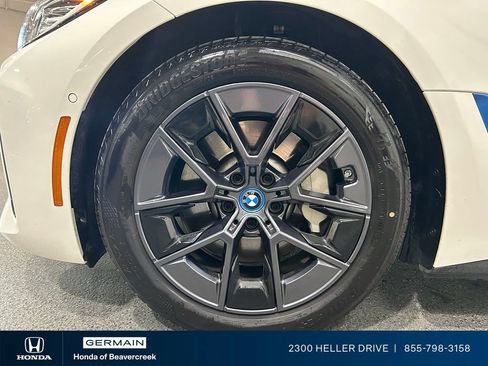 Used 2023 BMW i4 eDrive40 RWD image 13