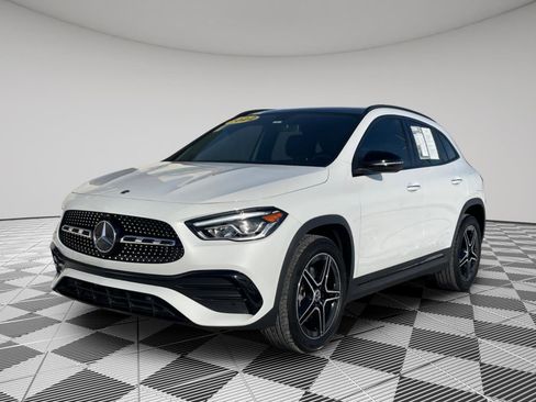 Used 2022 Mercedes-Benz GLA 250 4MATIC image 3
