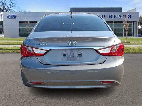 Used 2011 Hyundai Sonata GLS FWD image 6