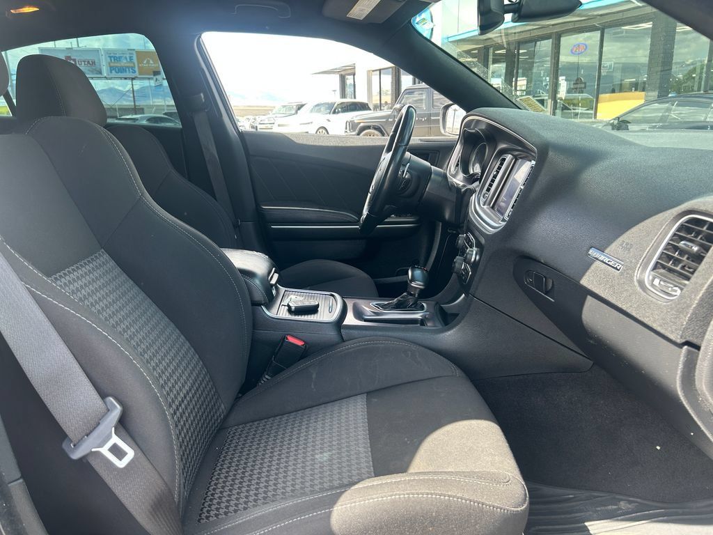 Used 2021 Dodge Charger GT w/ Performance Handling Group RWD image 34