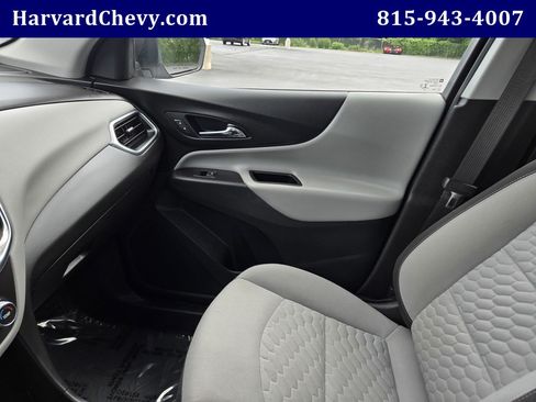 Used 2021 Chevrolet Equinox LS AWD/4WD image 14