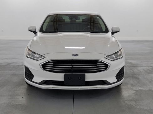 Used 2020 Ford Fusion SE FWD image 3