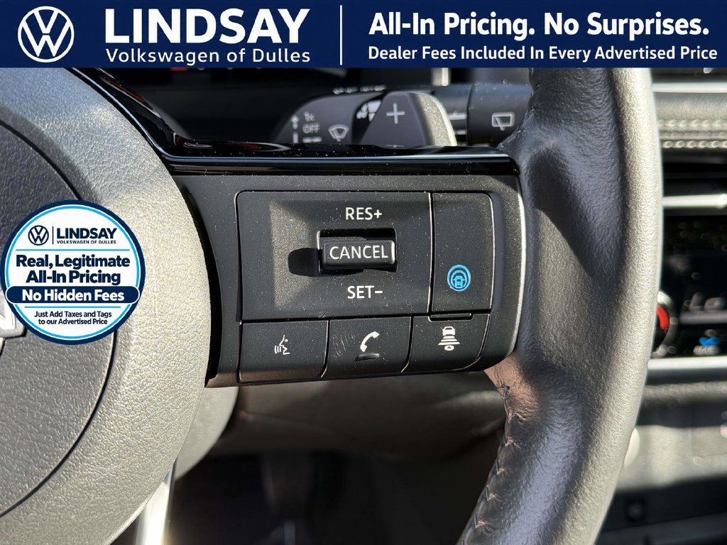 Used 2022 Nissan Rogue Platinum AWD/4WD image 22