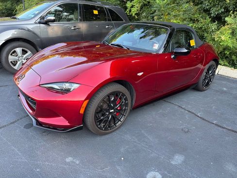 Used 2025 MAZDA MX-5 Miata Club w/ Brembo/BBS Recaro Package RWD image 4