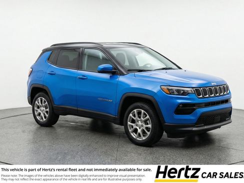 Used 2025 Jeep Compass Limited image 1