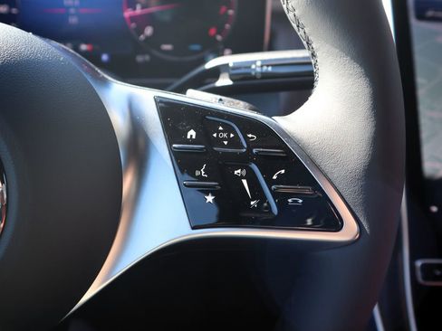 New 2026 Mercedes-Benz GLC 300 4MATIC image 19