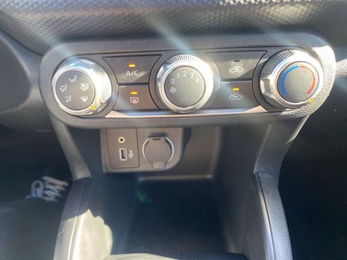 Used 2023 Nissan Kicks S image 24