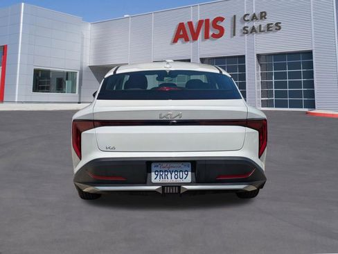 Used 2025 Kia K4 FWD image 7