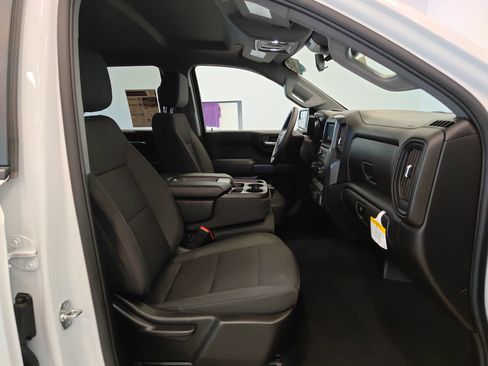 Used 2025 Chevrolet Silverado 1500 Custom AWD/4WD image 15