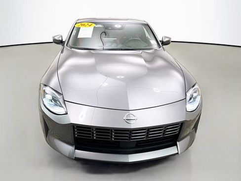 Used 2024 Nissan Z Performance w/ Floor Mat Package RWD image 2