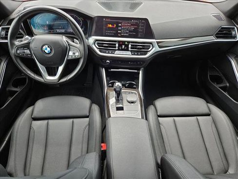 Used 2021 BMW 330i Sedan w/ Convenience Package RWD image 18