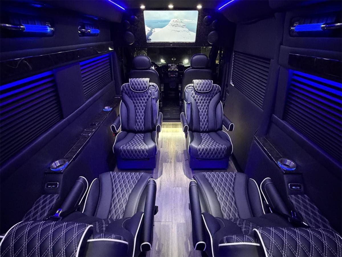 Used 2024 RAM ProMaster 3500 FWD image 3