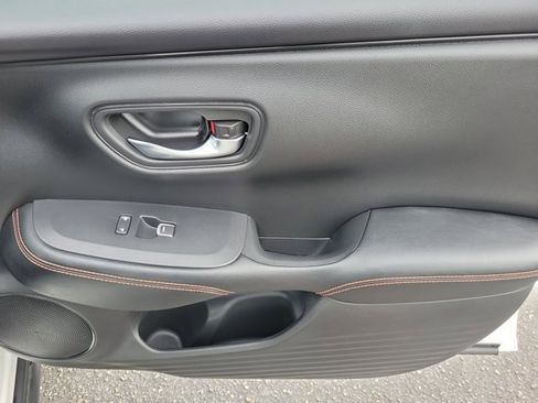 Certified 2023 Honda HR-V Sport image 8