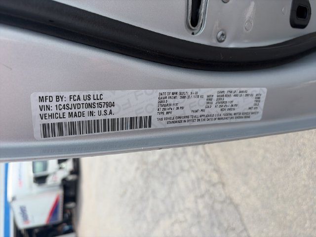 Used 2022 Jeep Wagoneer Series III AWD/4WD image 28
