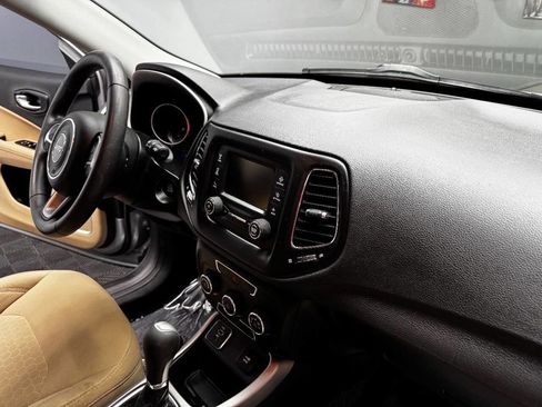 Used 2018 Jeep Compass Sport image 53