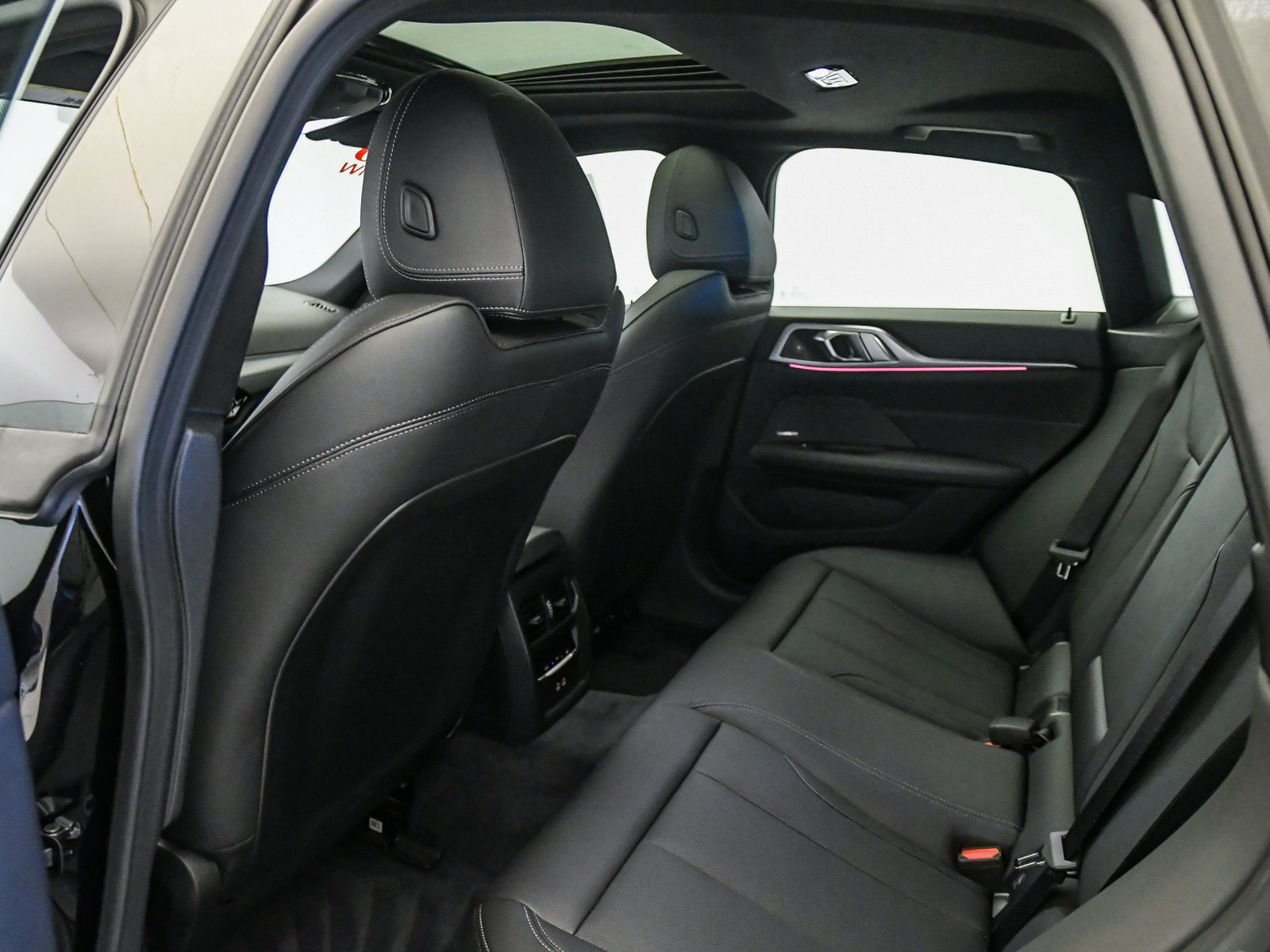 Used 2026 BMW i4 eDrive40 w/ Premium Package RWD image 19