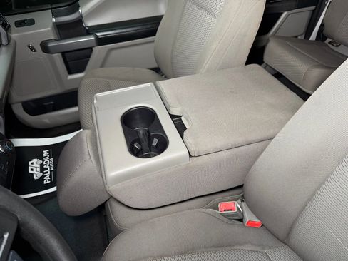 Used 2018 Ford F150 XLT image 32