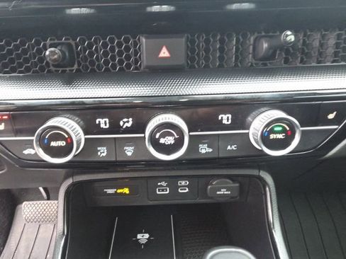 Used 2024 Honda CR-V Sport Touring image 23