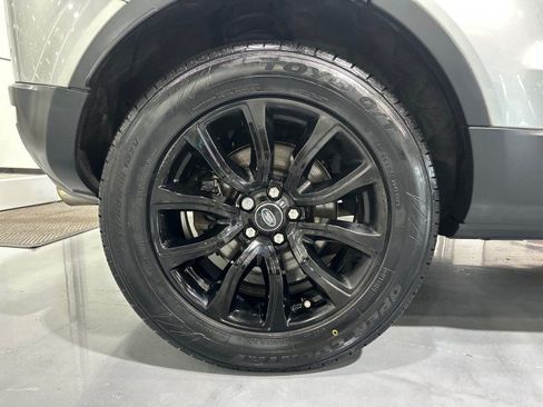 Used 2019 Land Rover Range Rover Evoque AWD/4WD image 8