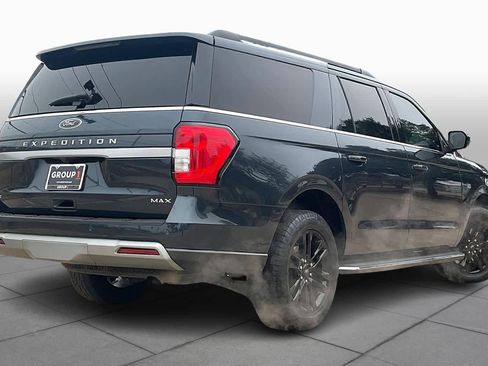 Used 2022 Ford Expedition Max XLT image 11